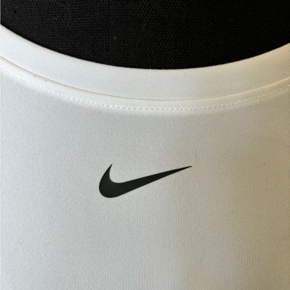 Nike Dri-Fit White Cropped Short Sleeve Tee, size large - Picture 3 of 3